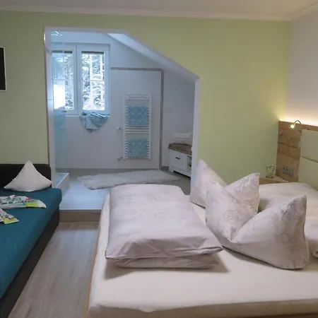 Egger Barbara Apartment *