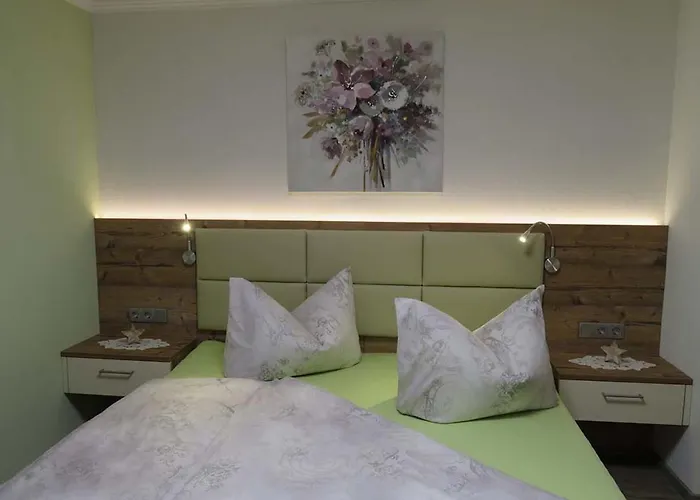 Egger Barbara * Gosau