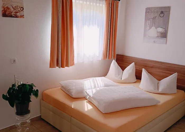 Egger Barbara * Gosau